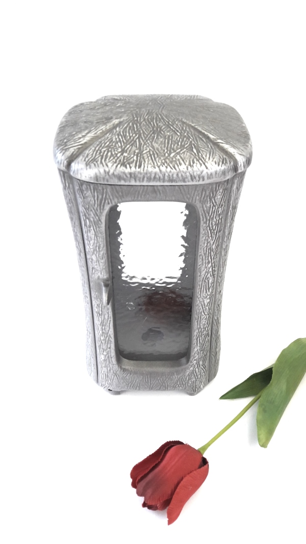 Klassische Grablaterne, Grableuchte, 2 Größen, Bronze oder Aluminium