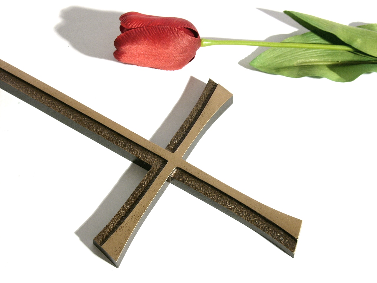 Kreuz "Kontur"