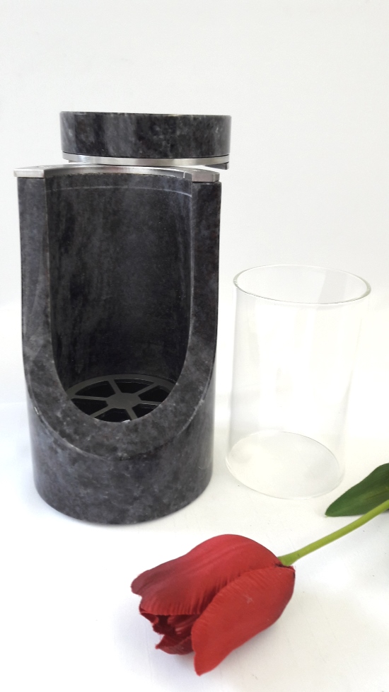 Grablaterne, versch. Materialien, Grablampe, Grabschmuck
