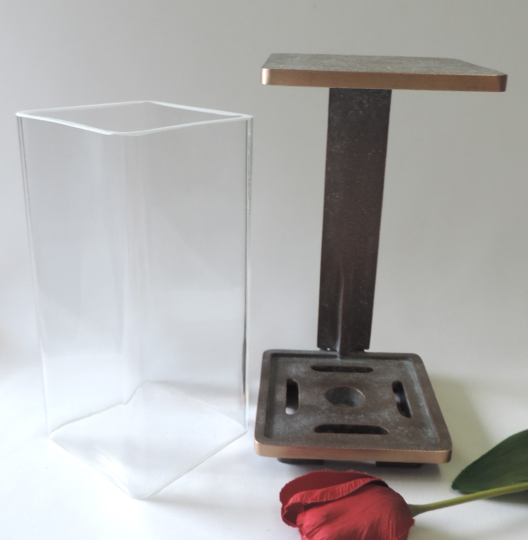 Grablampe, Klapplaterne, Grabschmuck